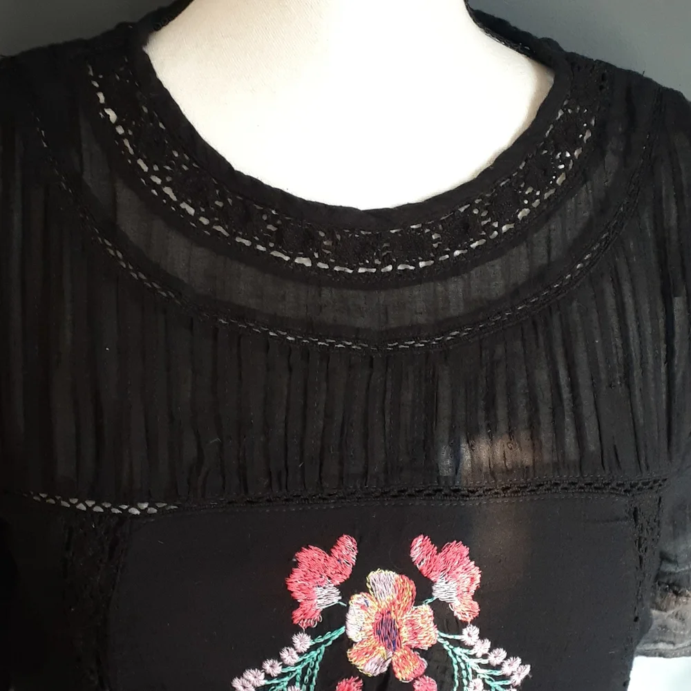 Free people black tunic embroidery floral Boho Festival   top size xs - Picture 14 of 16